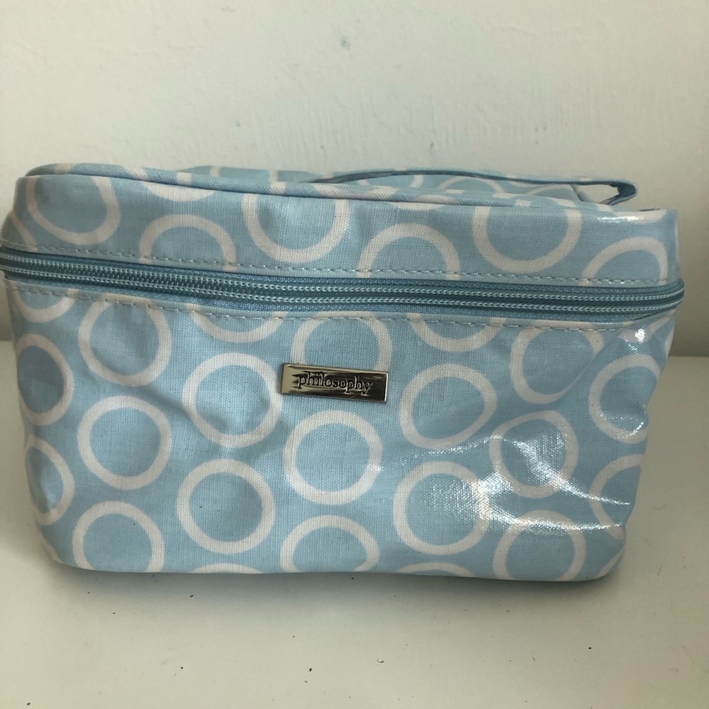 NWOT Philosophy Light Blue and White Vinyl Coated Toiletry Bag